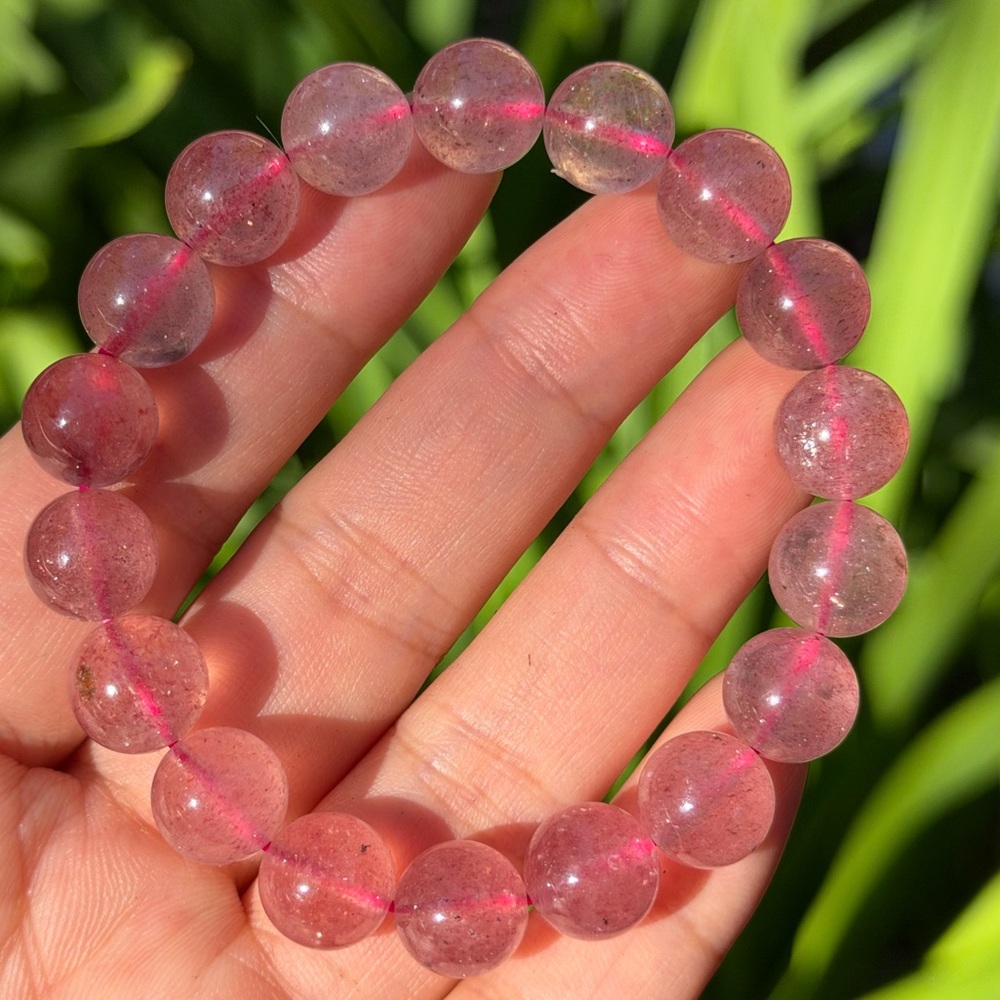 11mm stretchable pink strawberry‎ quartz bracelet 0409